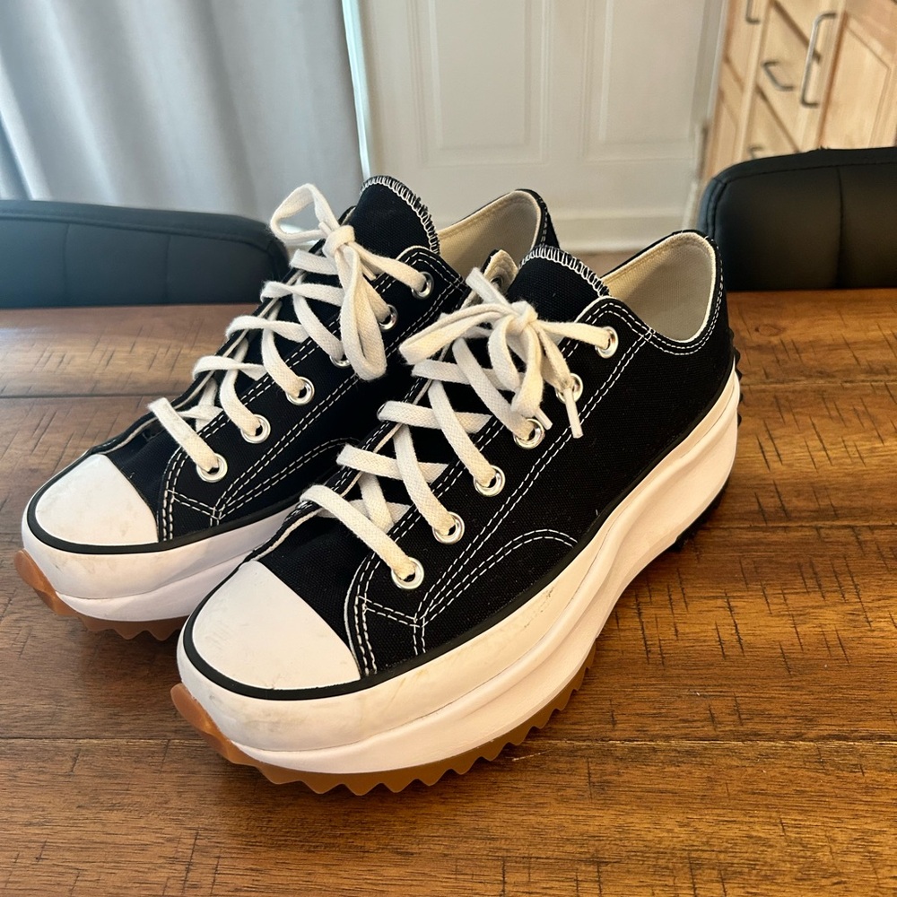 Converse Run Star Hike Canvas Platform | black & white | size 8.5